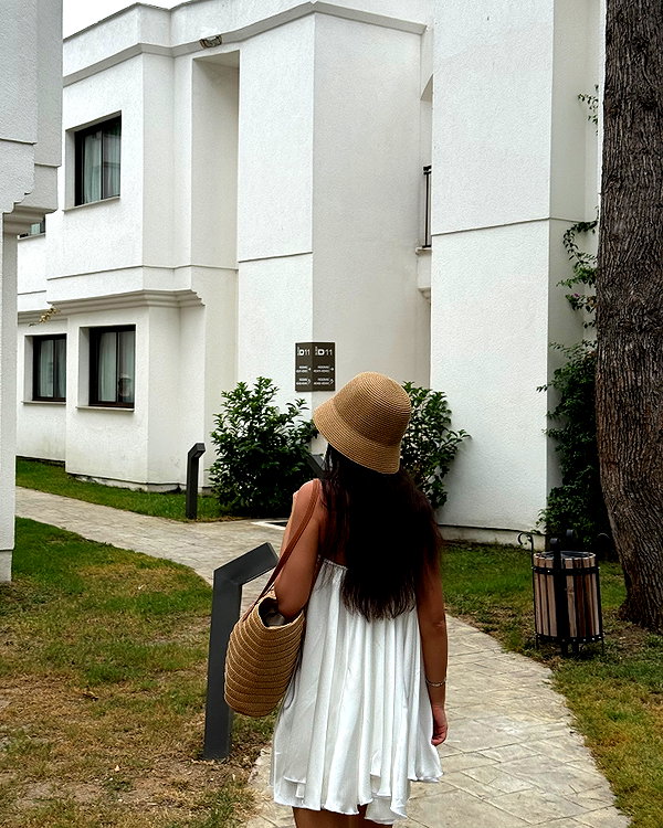alishevs instagram image archive image
