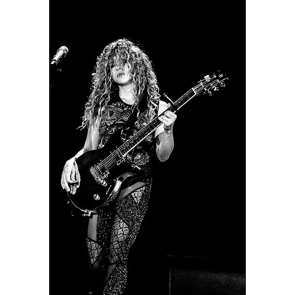 shakira instagram image archive image