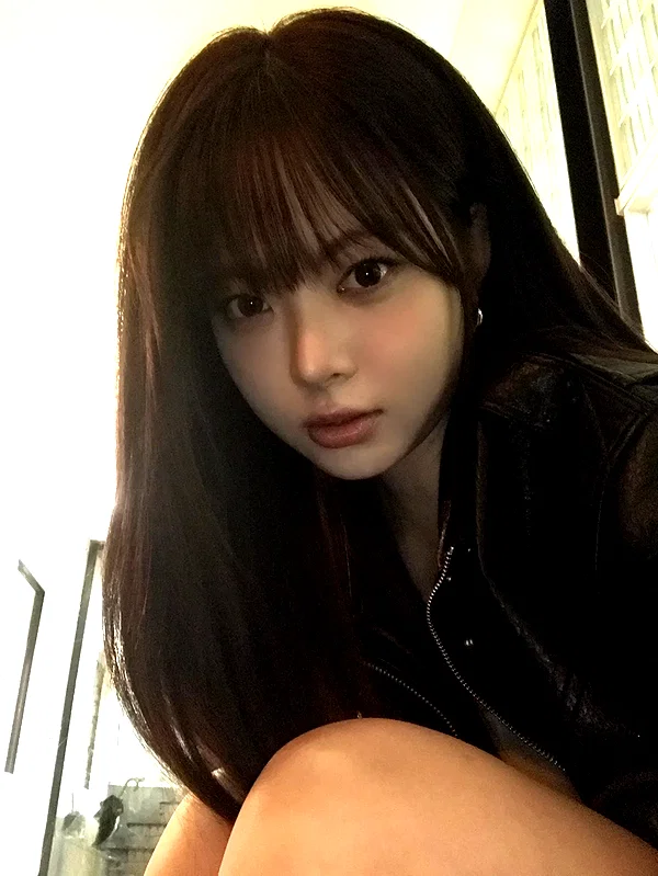 hhh.e_c.v instagram image archive image
