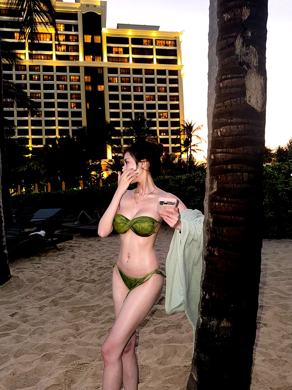 lyhythuedoxinh instagram image archive image
