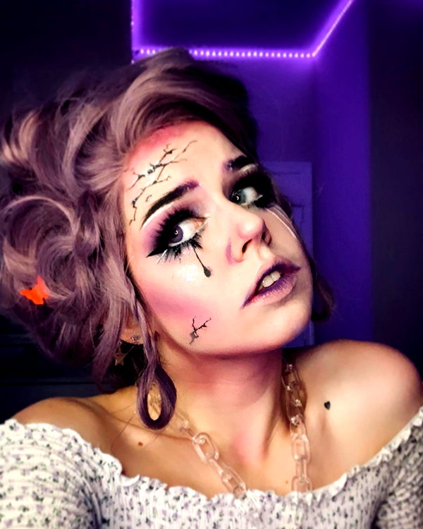 yeahimcaroline instagram image archive image