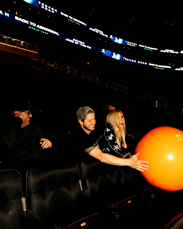 avrillavigne instagram image archive image