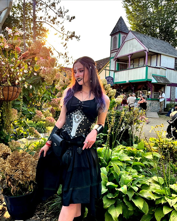 megann_eliizabeth instagram image archive image