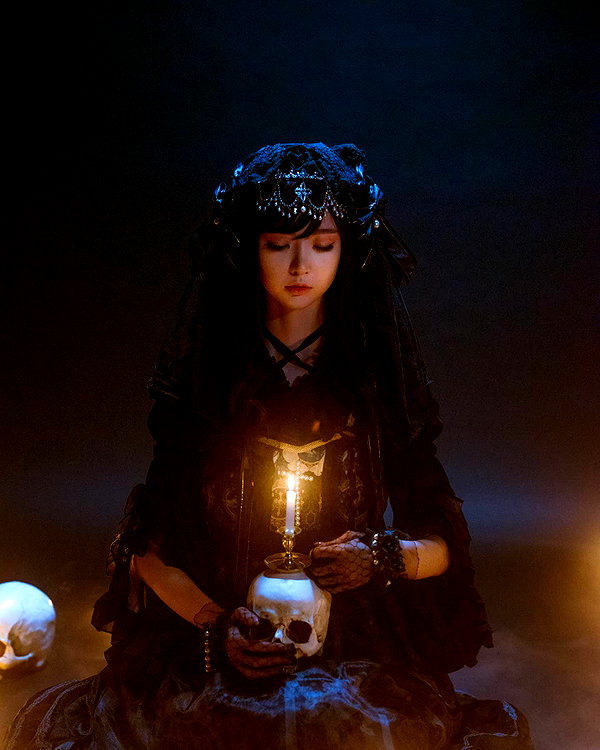 muze instagram image archive image
