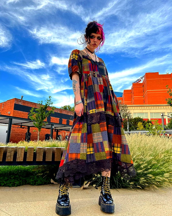 yeahimcaroline instagram image archive image