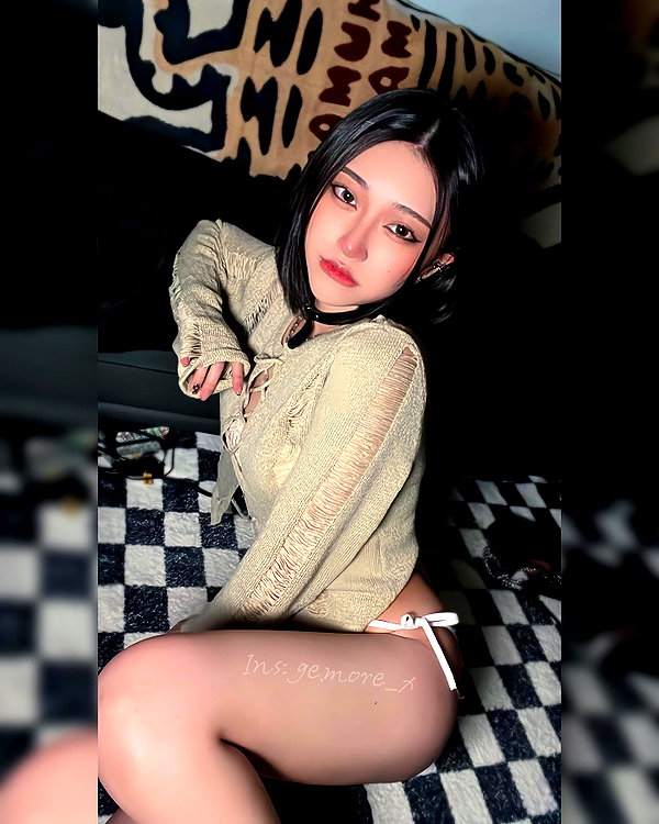 ge.more_x instagram image archive image