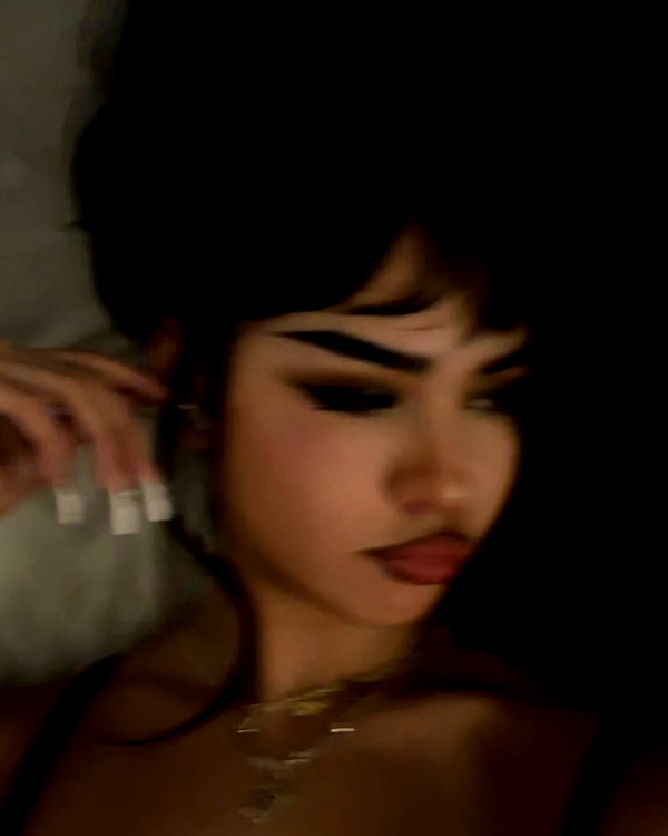 julia_ruelas instagram image archive image