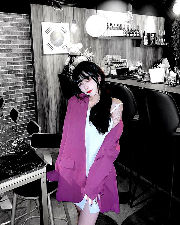 nixqq.425_ instagram image archive image