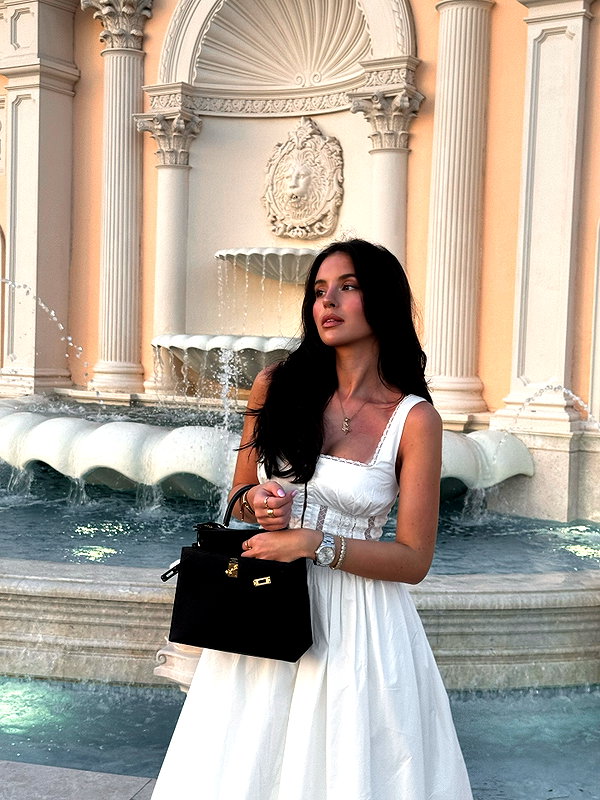 zoeliss instagram image archive image