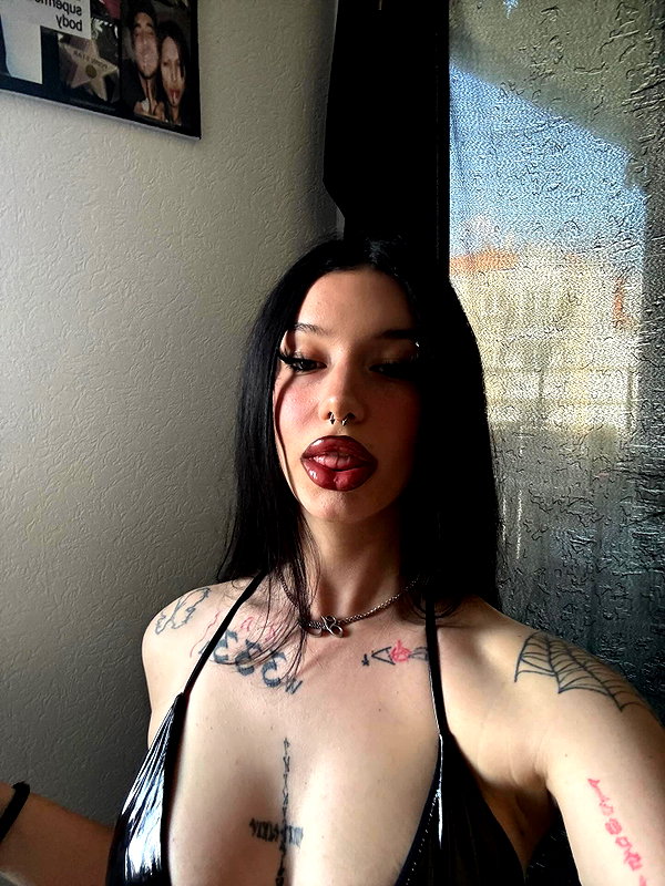 shawtysuzi instagram image archive image