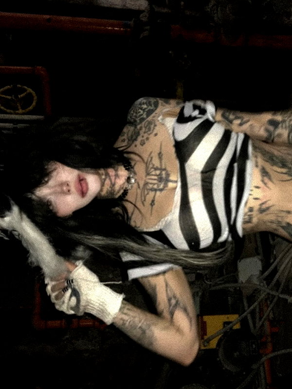 zommmbri instagram image archive image