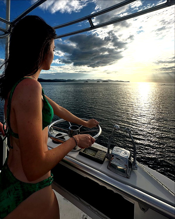 gabrielabee instagram image archive image