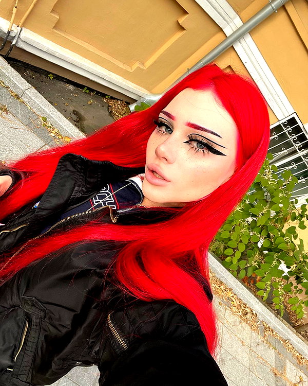 vik4au instagram image archive image