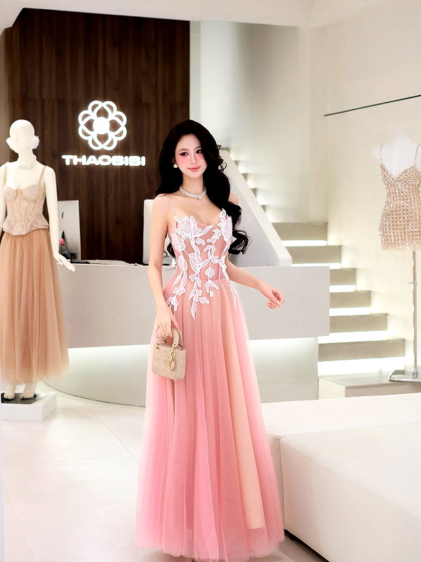 lyhythuedoxinh instagram image archive image