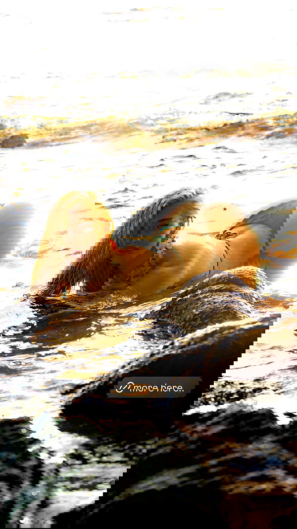 alexandramarianna alexandramarianna archive image