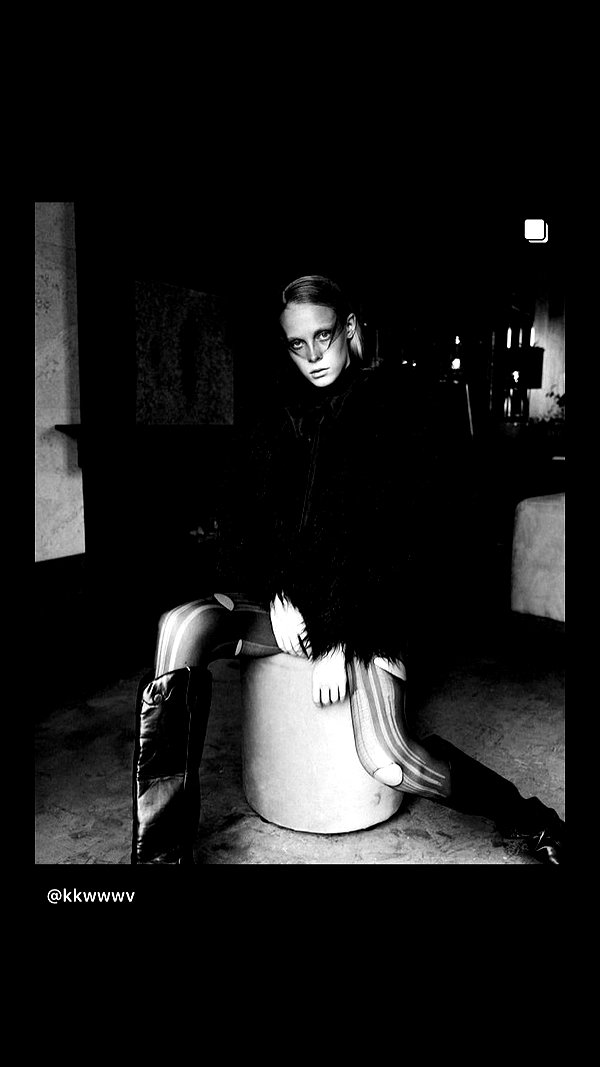 kkwwwv instagram image archive image