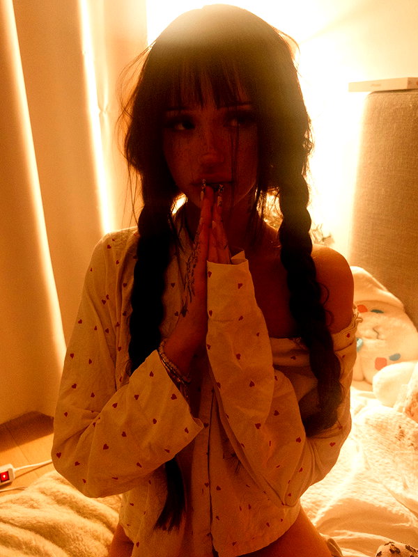 miss3evux instagram image archive image