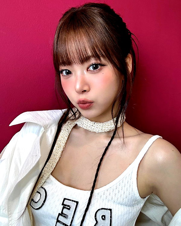 hhh.e_c.v instagram image archive image