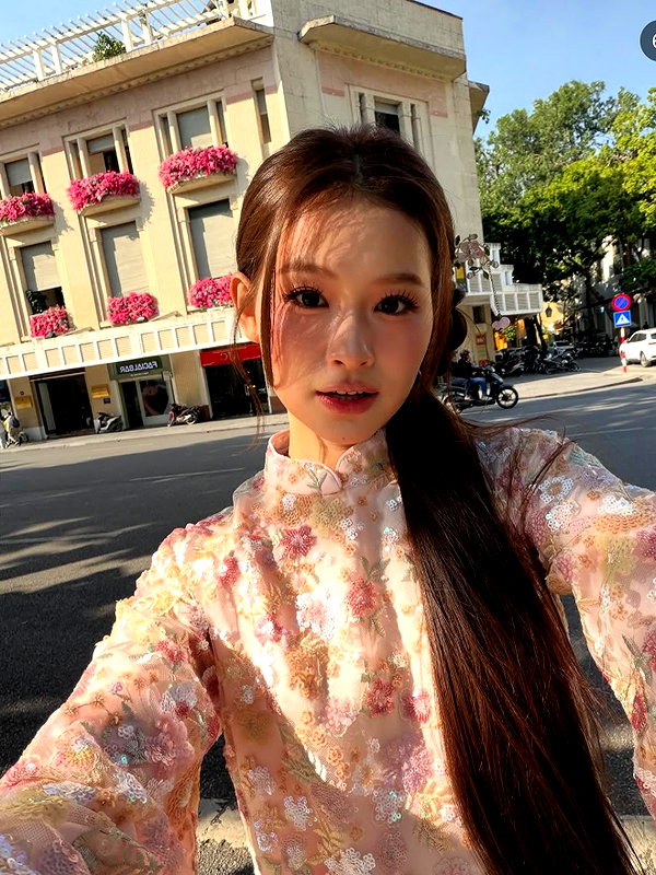 lyhythuedoxinh instagram image archive image