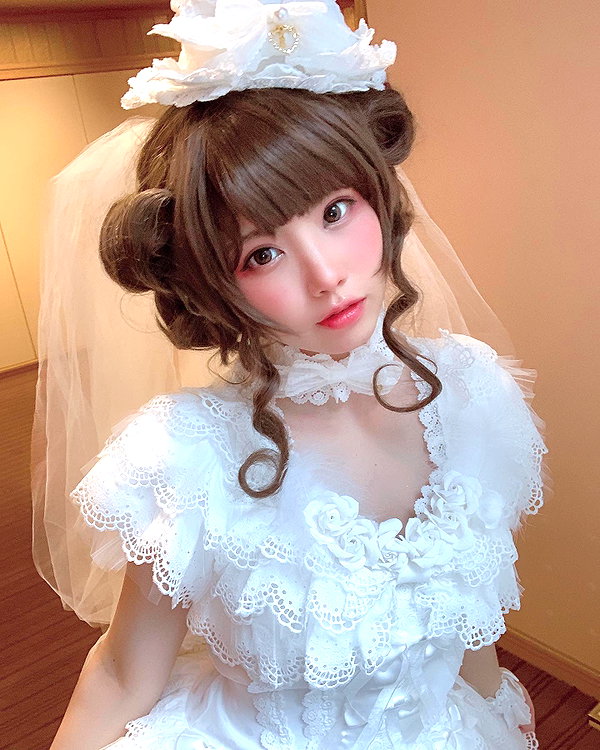 enakorin instagram image archive image