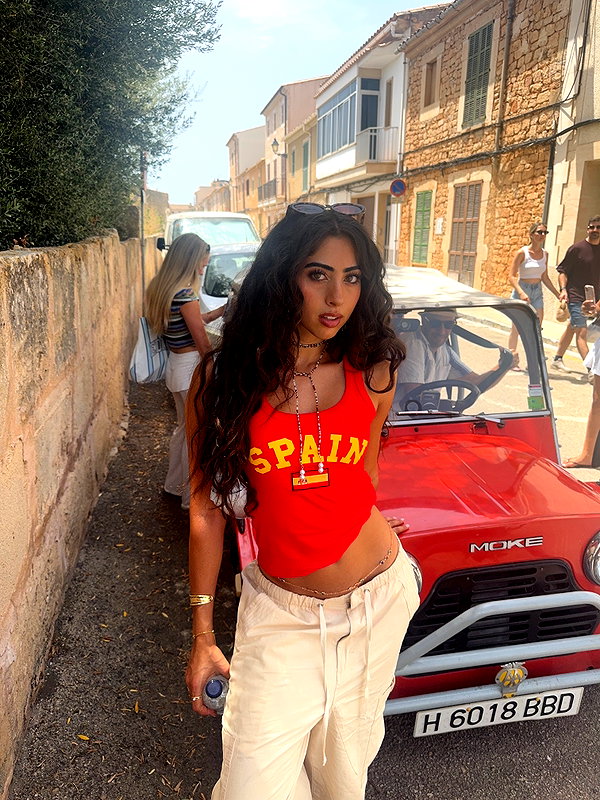 Archived image from @skyleraboujaoude on Instagram