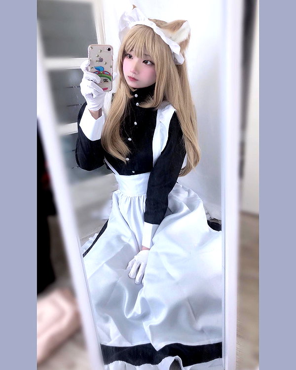 purinn_cos instagram image archive image