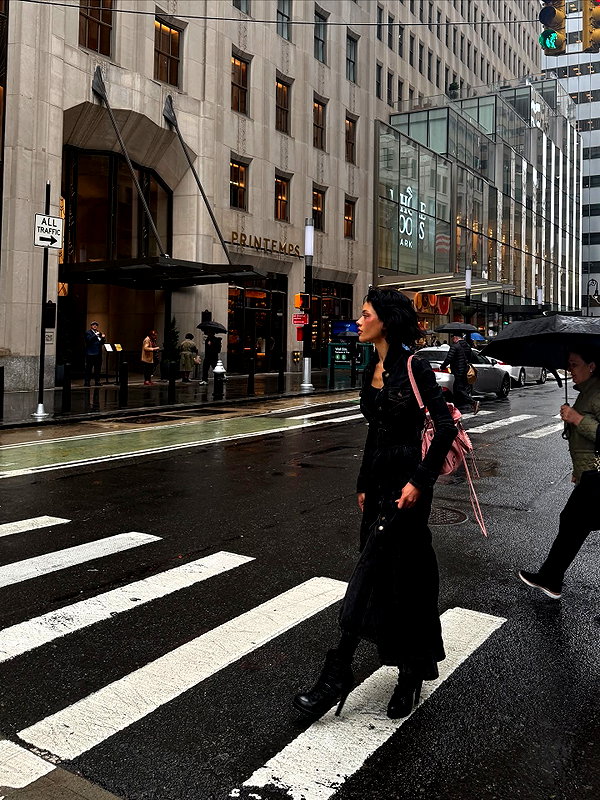 leonanaomii instagram image archive image