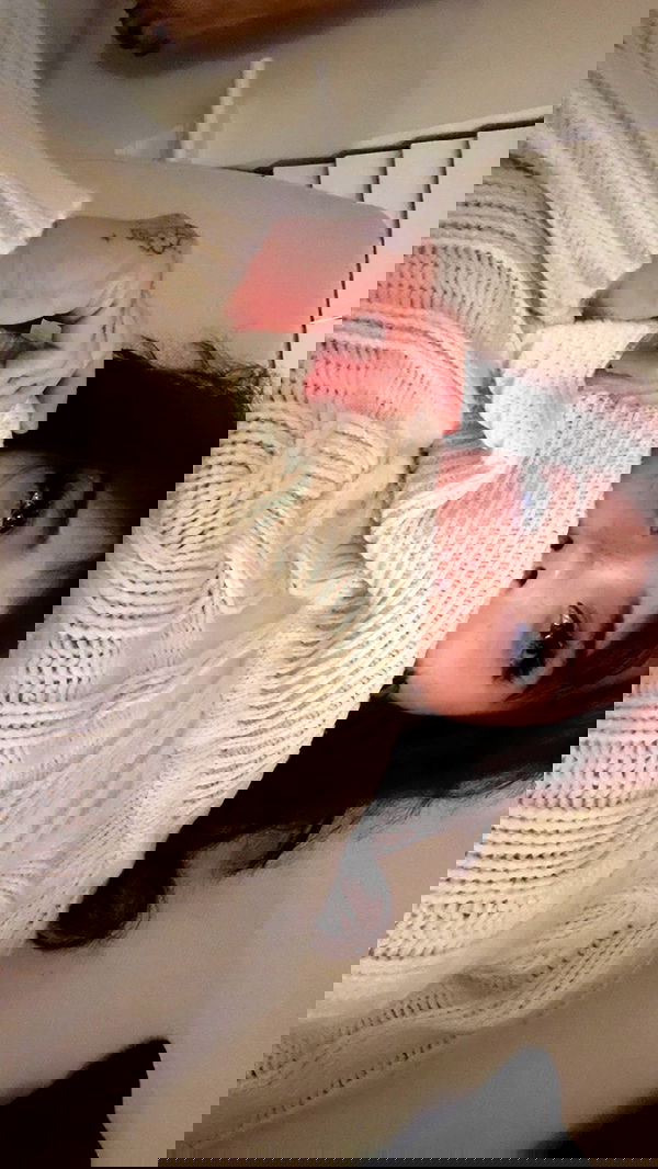 zommmbri zommmbri archive image