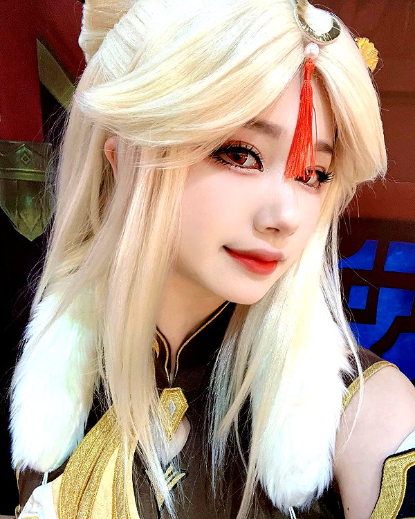 xier_cos instagram image archive image