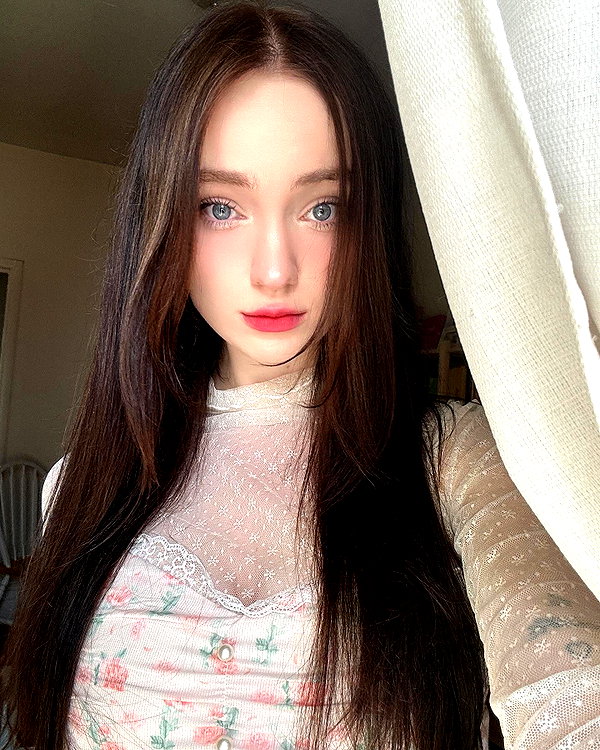 1uvgabi instagram image archive image