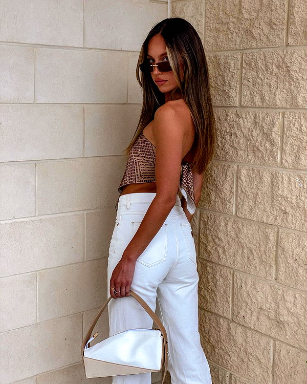 olivia.mathers instagram image archive image