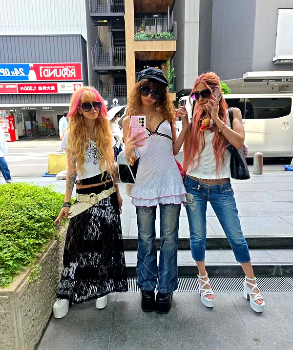 Archived image from @piyokoblog on Instagram