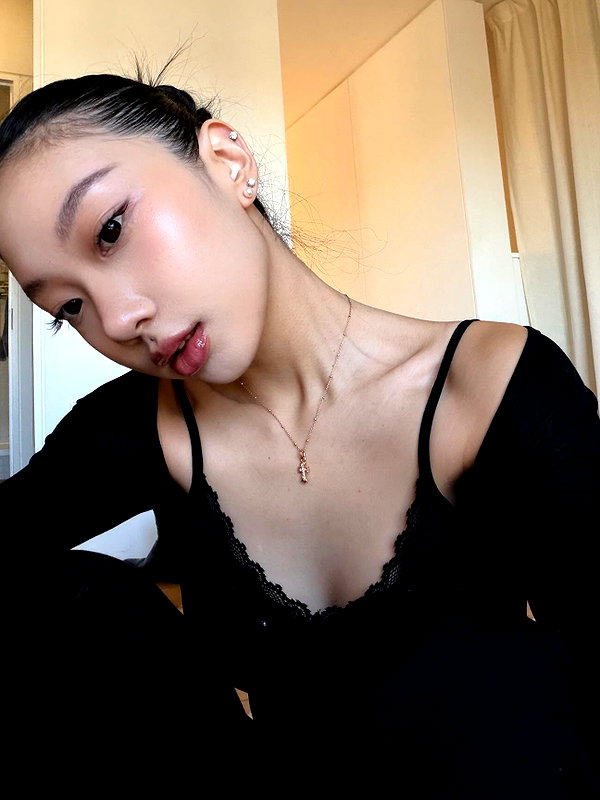 fair_mua instagram image archive image