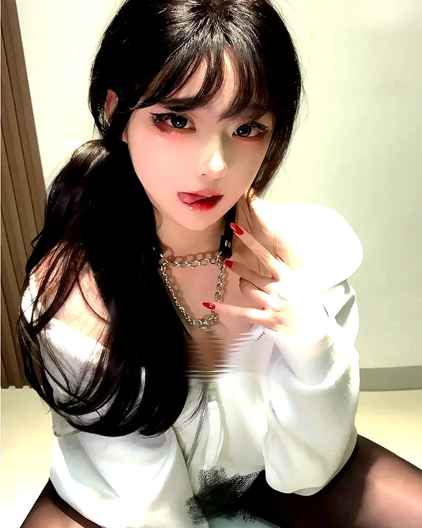 yingyinng_ instagram image archive image