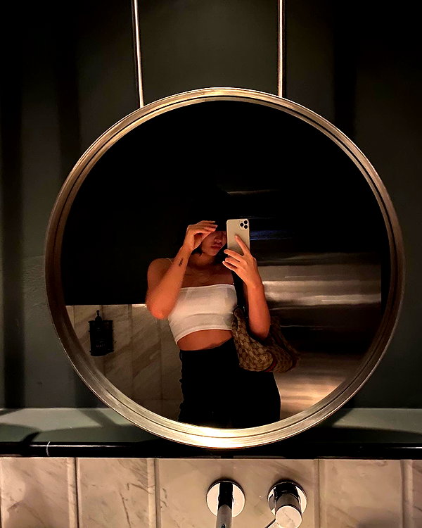 veroni22ka instagram image archive image