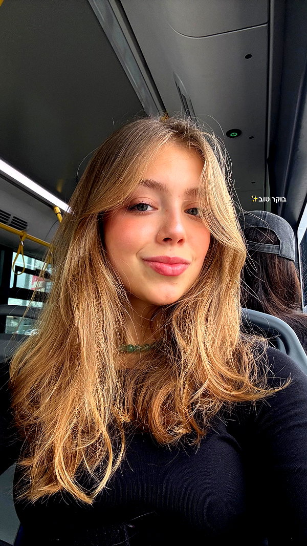 mishel_d_ instagram image archive image