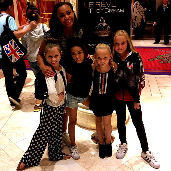 ellianawalmsley instagram image archive image
