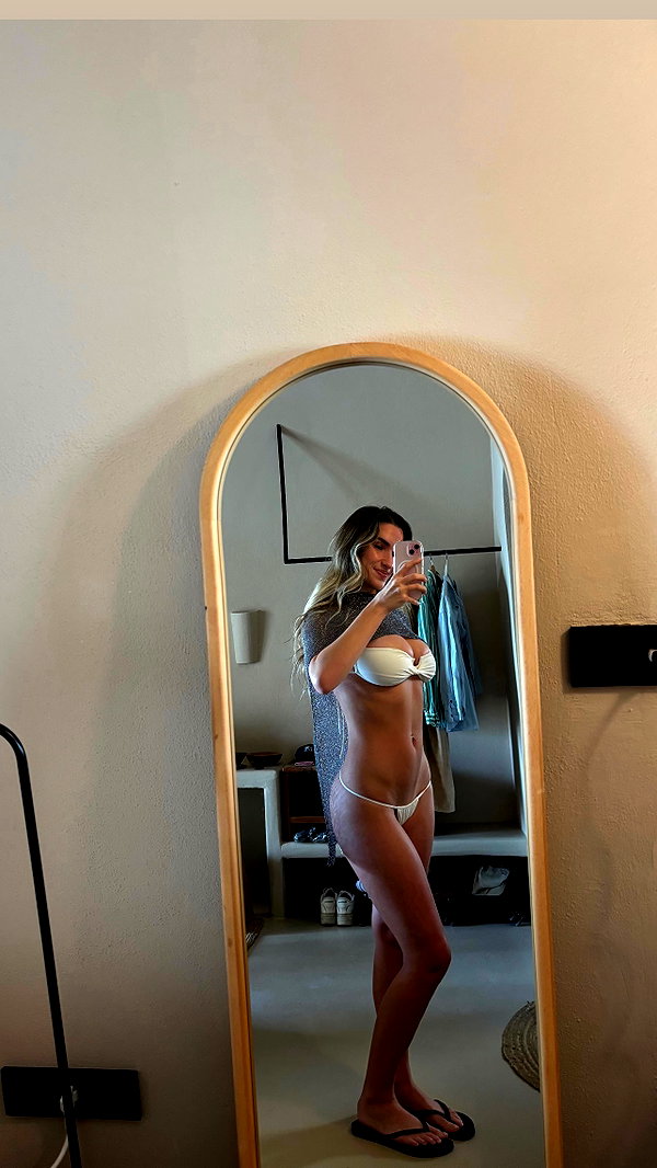 kaylasimmmons instagram image archive image