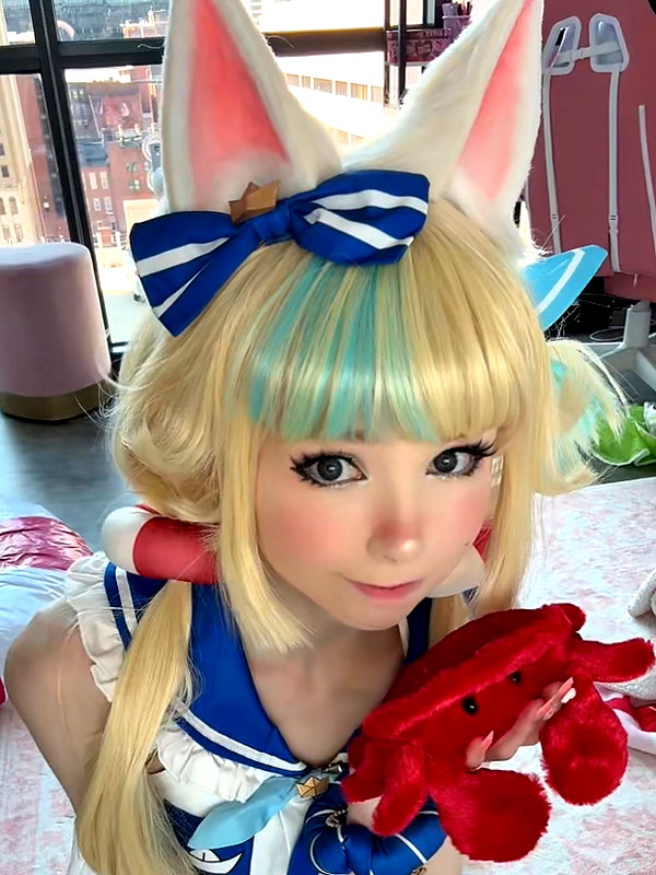 mennyaah instagram image archive image
