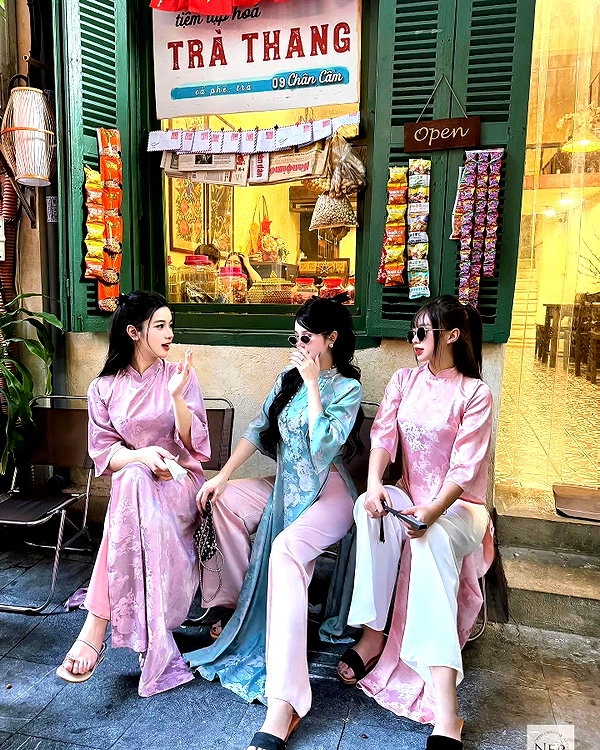 lyhythuedoxinh instagram image archive image
