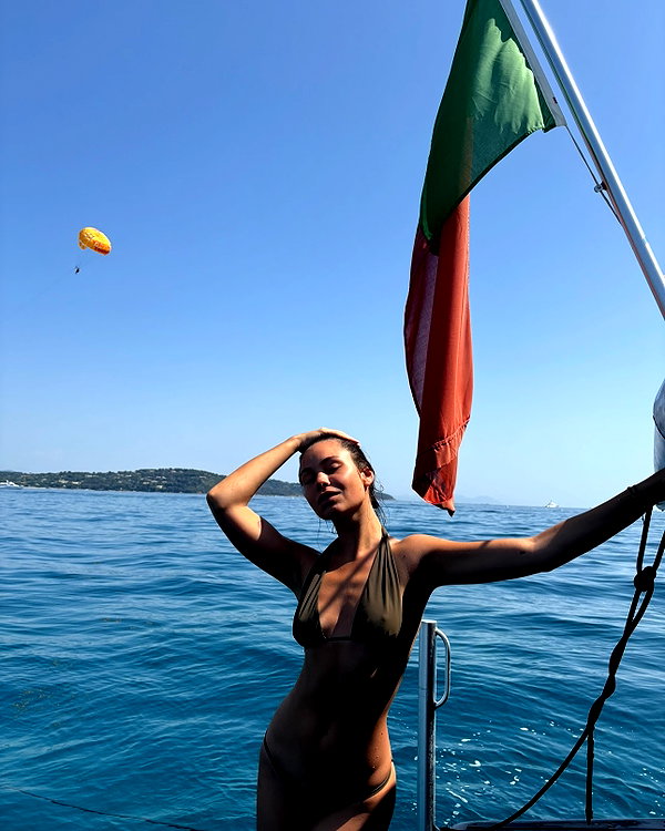 ninastodden instagram image archive image