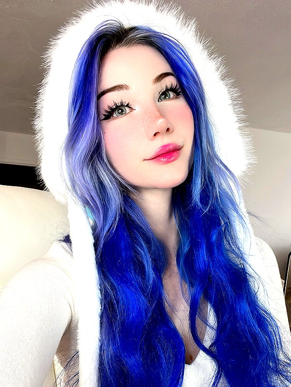 danielle.mercedie instagram image archive image