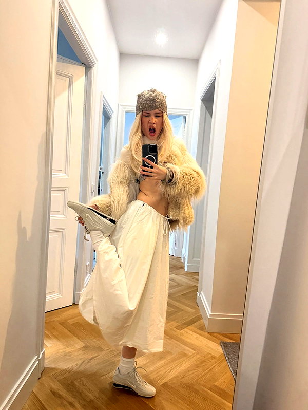 girlcalledluca instagram image archive image