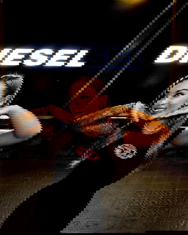 itshayleydavies itshayleydavies archive image