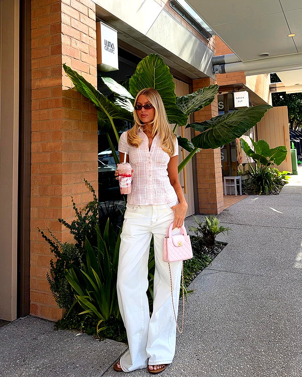 sophiebatzloff instagram image archive image