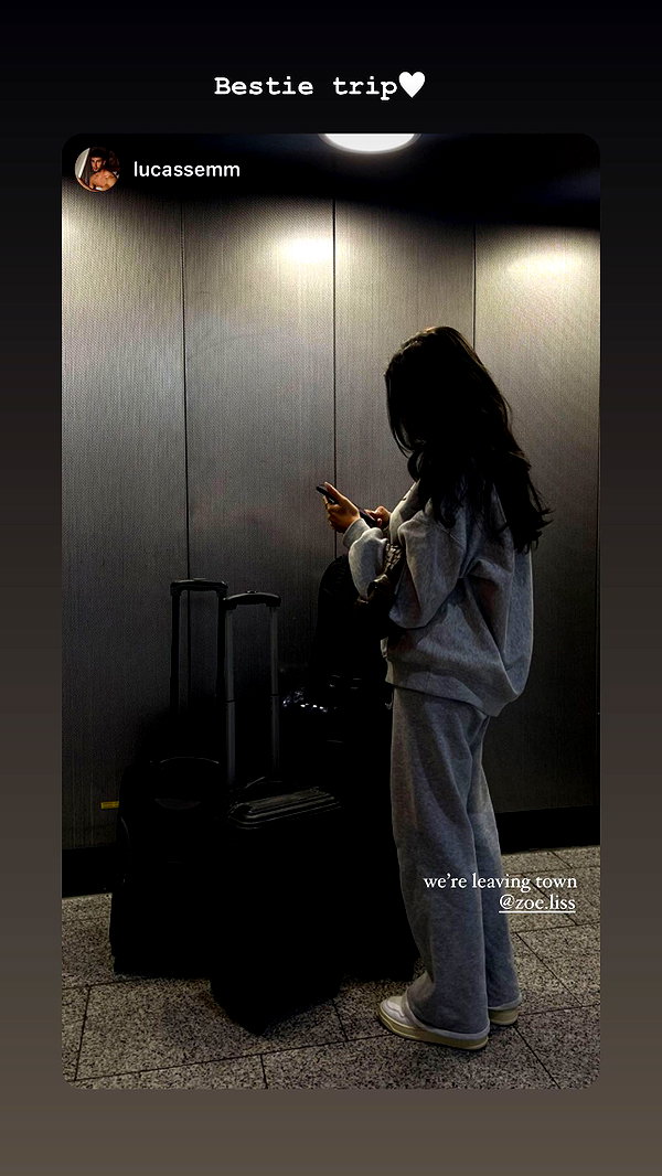 zoeliss instagram image archive image