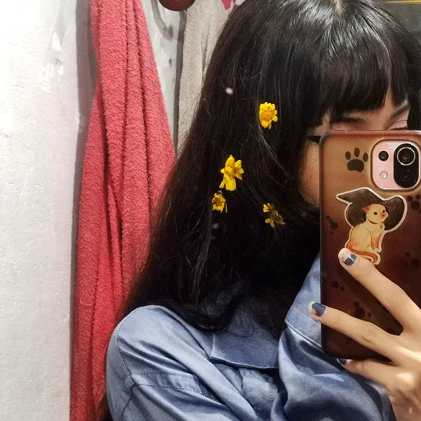 shevaal_x instagram image archive image