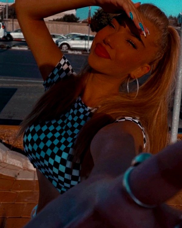 elinmaliaa instagram image archive image