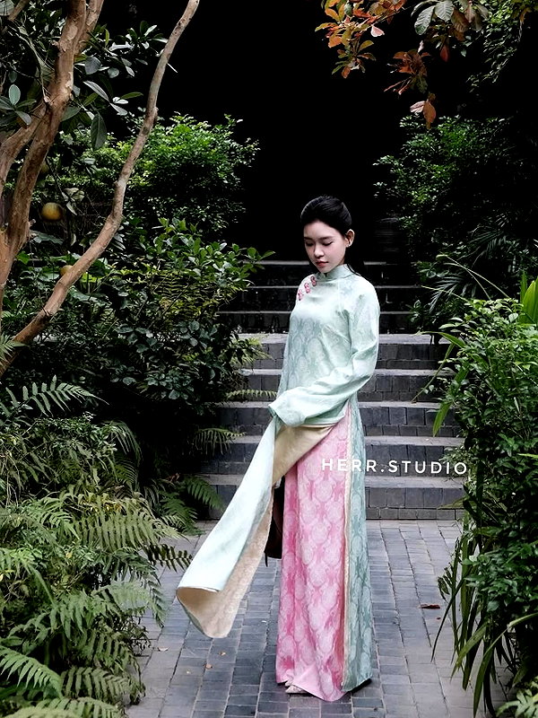 lyhythuedoxinh instagram image archive image