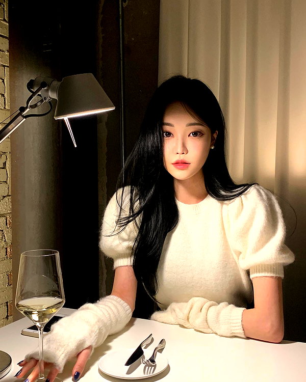 daxbin instagram image archive image